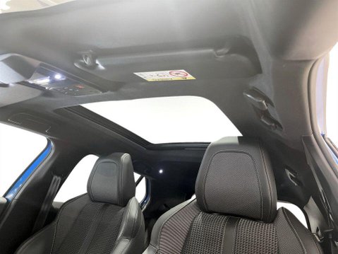 Peugeot e-2008 50kWh GT SUV 5dr Electric Auto (7kW Charger) (136 ps) 18