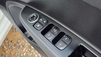 Hyundai i10 1.2 SE Hatchback 5dr Petrol Auto Euro 6 (87 ps) 35