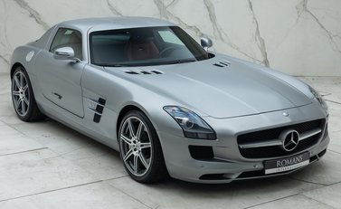 Mercedes-Benz SLS AMG 14