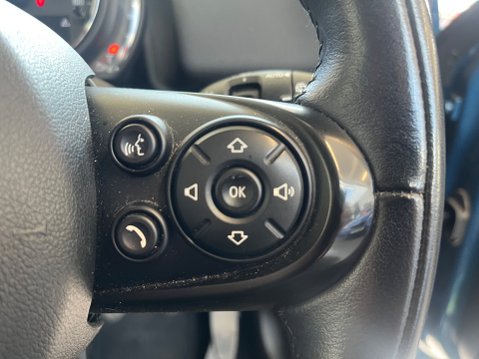 Mini Countryman 1.5 COOPER 15