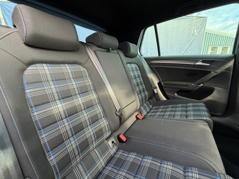 Volkswagen Golf 1.4 TSI 8.7kWh GTE Advance Hatchback 5dr Petrol Plug-in Hybrid DSG Euro 6 ( 24