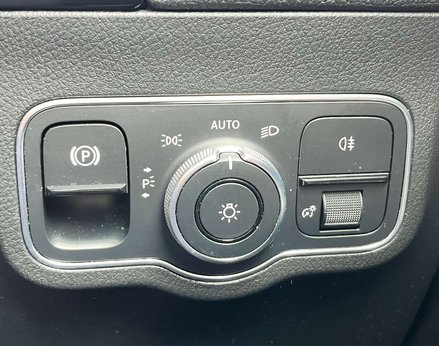 Mercedes-Benz B Class 1.3 B 200 Sport Auto 5dr 86