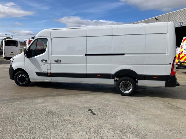 Renault Master RENAULT MASTER LML35TW B-NES 4
