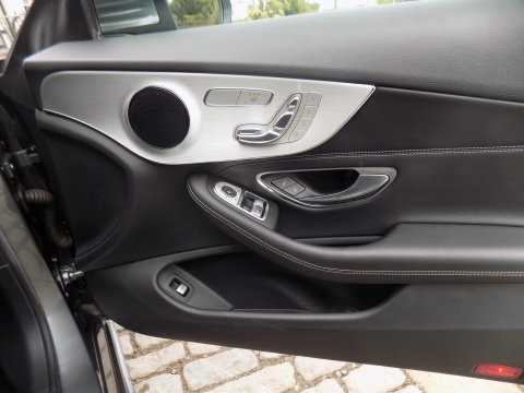 Mercedes-Benz C Class C 200 AMG LINE PREMIUM 36