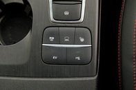 Ford Kuga ST-LINE X 36