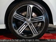Volkswagen Golf 2.0 Golf R 4WD 3dr 24