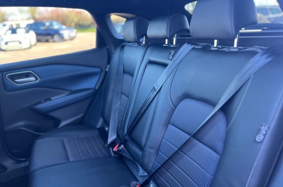 Nissan Qashqai DIG-T TEKNA DCT MHEV AUTO 30