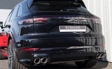 Porsche Cayenne S 28