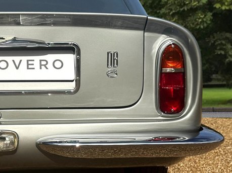 Aston Martin DB6 MANUAL 17