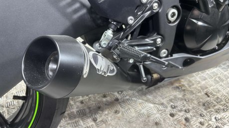 Kawasaki Ninja ZX6R 2009 ONLY 4K MEGA CLEAN 600CC SPORTS BIKE NEW MOT 24