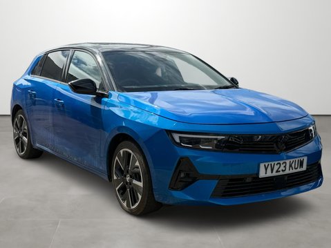 Vauxhall Astra 115kW Ultimate 54kWh 5dr Auto 1