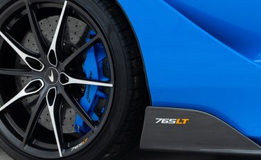 McLaren 765LT Spider 28