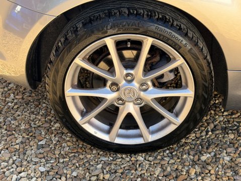 Mazda MX-5 2.0i Miyako Roadster Euro 4 2dr 9