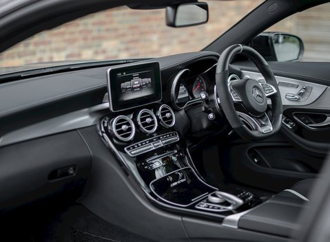 Mercedes-Benz C Class C63 S Coupe 15