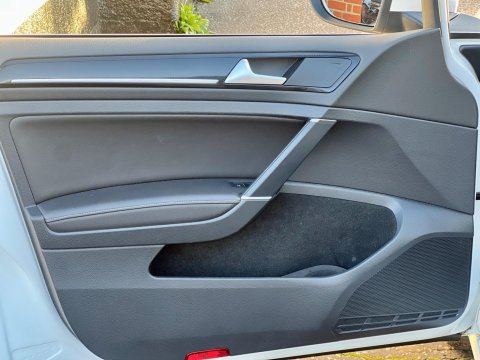 Volkswagen Golf 1.4 TSI BlueMotion Tech SE DSG Euro 5 (s/s) 5dr 61