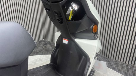 Suzuki Avenis 2024 ONLY 1K 1 OWNER PERFECT LEARNER BIKE SCOOTER 125CC 22