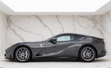 Ferrari 812 Superfast 2