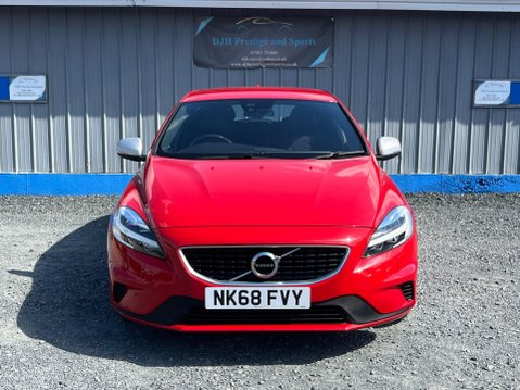 Volvo V40 2.0 T2 R-Design Euro 6 (s/s) 5dr 7