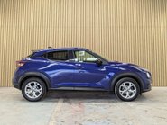 Nissan Juke 1.0 Juke N-Connecta DiG-T 5dr 14