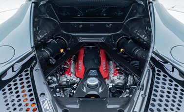 Ferrari SF90 Stradale ASSETTO FIORANO 58