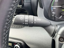 Toyota Yaris 1.5 Yaris Icon HEV CVT 5dr 54