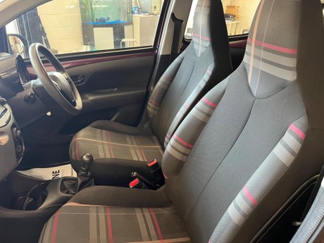 Peugeot 108 1.0 VTi Active Euro 5 5dr Euro 5 21