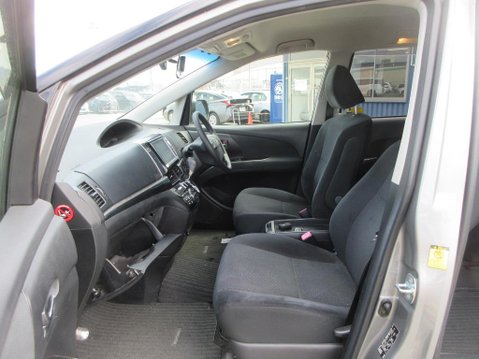 Toyota Estima 2.4 AERAS + 7 Seats 10