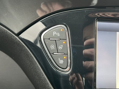 Vauxhall Corsa 1.4 ecoFLEX SE 5dr 29