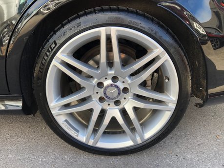 Mercedes-Benz E Class E350d 3.0 BLUETEC AMG SPORT Automatic very high spec 64000m FSH Pan Roof 30