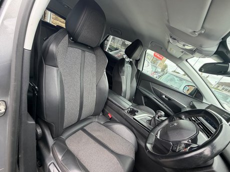 Peugeot 3008 PURETECH S/S ALLURE 12