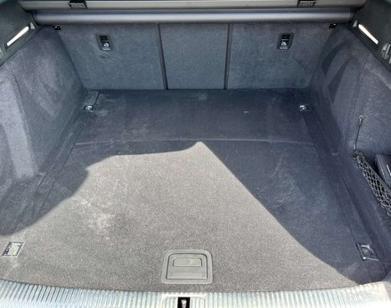 Audi A4 2.0 A4 Black Edition 40 TDI Semi-Auto 5dr 68