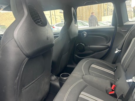 Mini Hatch COOPER SPORT 12