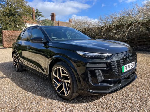 Audi Q6 100kWh Performance Edition 1 SUV 5dr Electric Auto (306 ps) 1