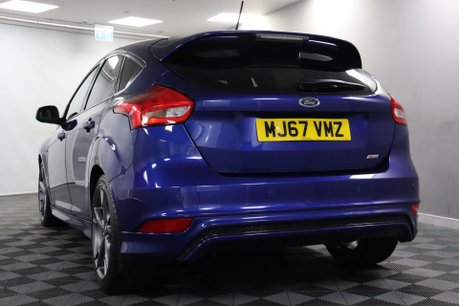 Ford Focus ST-LINE X 29