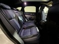 Land Rover Range Rover Velar 2.0 D240 R-Dynamic SE SUV 5dr Diesel Auto 4WD Euro 6 (s/s) (240 ps) 18