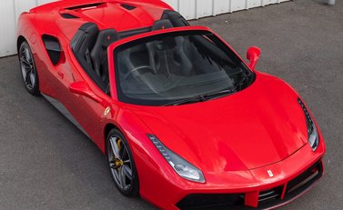 Ferrari 488 Spider 8