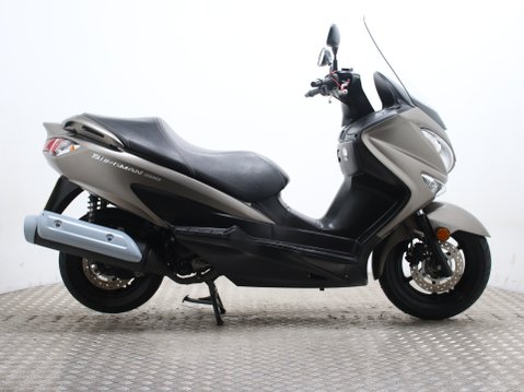 Suzuki Burgman 200 UH 200 AL7