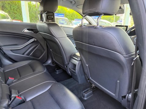 Mercedes-Benz A Class 1.5 A180d SE Euro 6 (s/s) 5dr 24