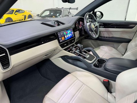 Porsche Cayenne 3.0T V6 Coupe 5dr Petrol TiptronicS 4WD Euro 6 (s/s) (340 ps) 40