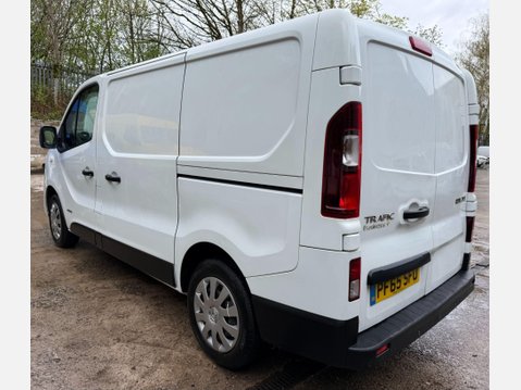 Renault Trafic 1.6 dCi 27 Business+ Panel Van 5dr Diesel Manual SWB Standard Roof Euro 5 ( 10