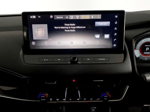 Nissan Qashqai 1.3 DIG-T MHEV N-Connecta SUV 5dr Petrol Hybrid XTRON Euro 6 (s/s) (158 ps) 17