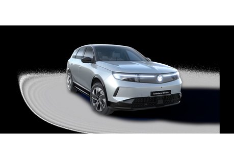 Vauxhall Grandland 157kW GS 73kWh 5dr Auto