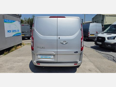 Ford Transit Custom LIMITED 280 L1 H1 SWB 2.0 TDCI 130ps EU6 3