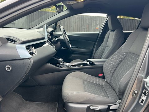 Toyota C-HR DESIGN 3