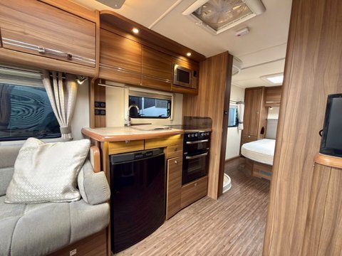 Buccaneer Argosy  12