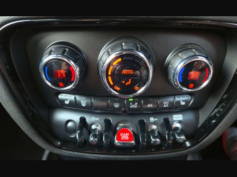 Mini Clubman 2.0 Clubman Cooper SD 6dr 37