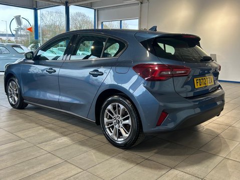 Ford Focus 1.0T EcoBoost MHEV Titanium Euro 6 (s/s) 5dr 6