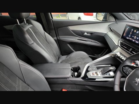 Peugeot 3008 PURETECH S/S GT PREMIUM 18