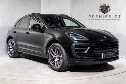 Porsche Macan S PDK. PANO ROOF. BOSE SOUND SYSTEM. HEATED FRONT SEATS. REVERSING CAMERA.