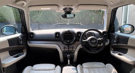 Mini Countryman Cooper S 2.0 Petrol Automatic Chili / Media 5 door SAT NAV + LIGHT LEATHER 11
